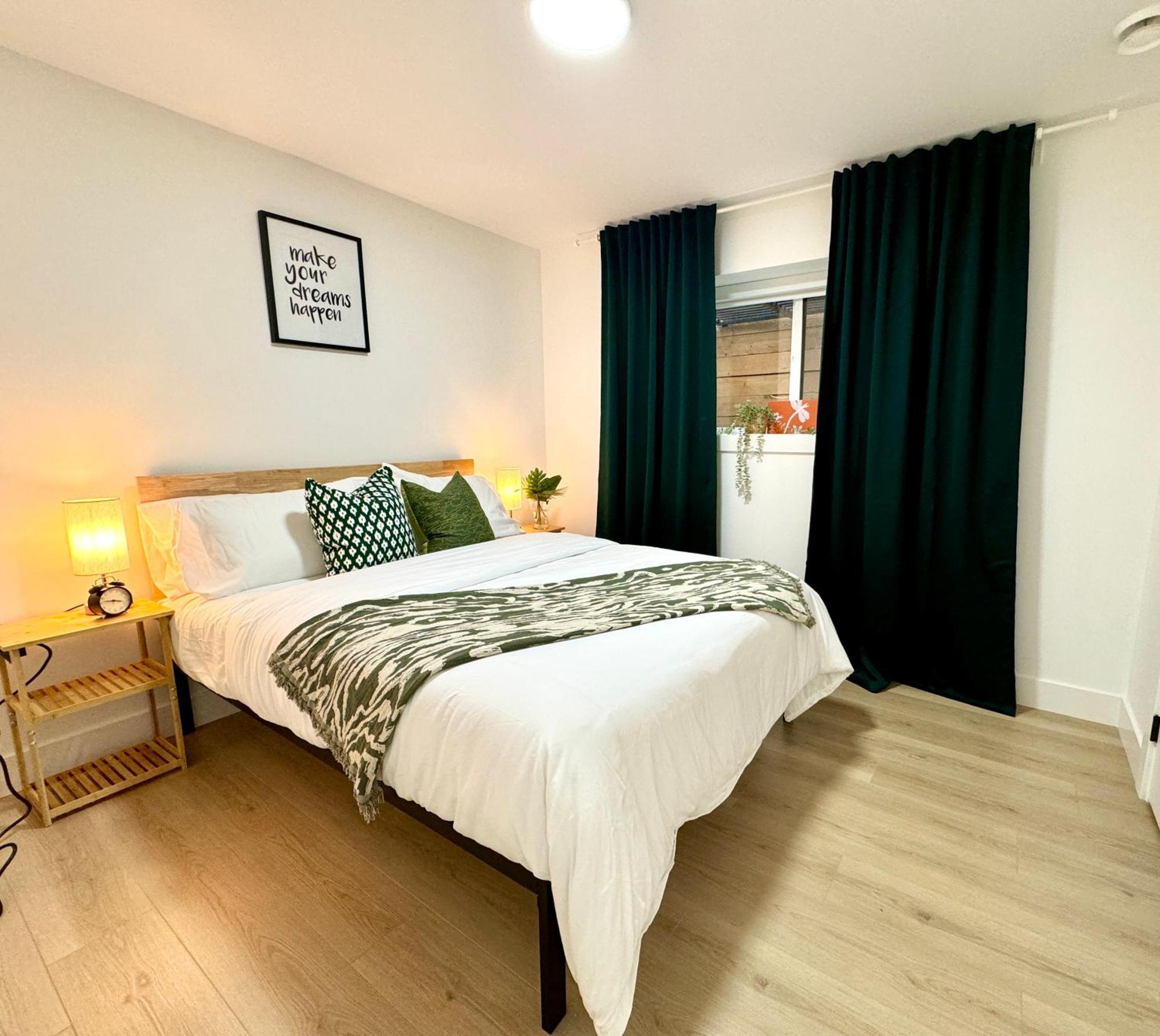 The Sunset Haven- Cozy 2Br Basement Suite Near White Rock Surrey Exterior foto